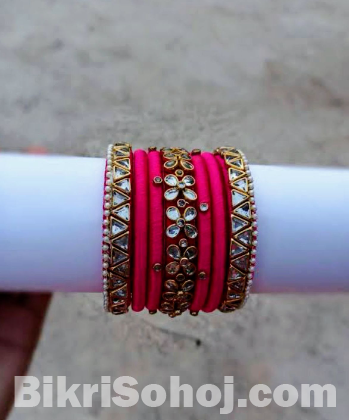 Hand made curi